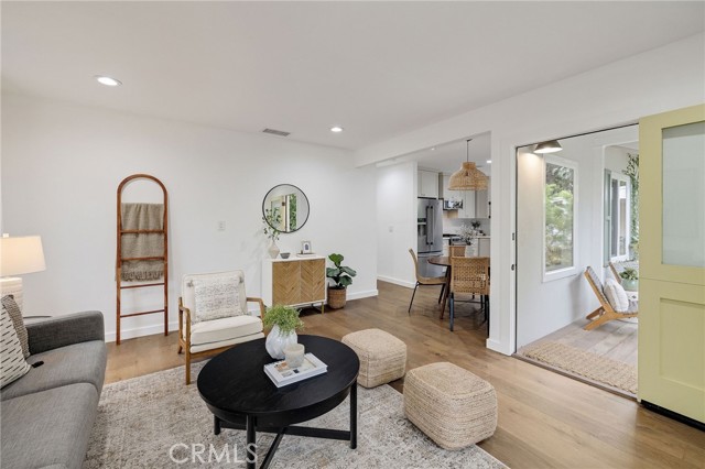 Detail Gallery Image 11 of 43 For 1023 Acacia, Torrance,  CA 90501 - 3 Beds | 2 Baths