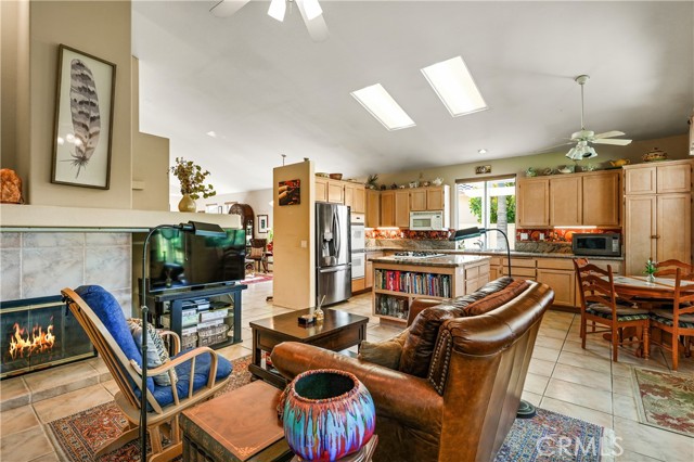 Detail Gallery Image 43 of 54 For 40465 via Camposeco, Murrieta,  CA 92562 - 3 Beds | 2 Baths