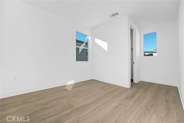 27346 Creekwood Lane, Valencia CA: https://media.crmls.org/medias/d13055b7-79e6-41ed-b18a-9a40545f0ec8.jpg