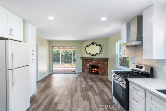 Detail Gallery Image 6 of 23 For 2706 E Athens Ave, Orange,  CA 92867 - 4 Beds | 2 Baths