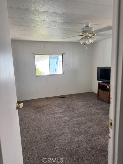 12700 2nd Street, Yucaipa CA: https://media.crmls.org/medias/d130f585-31a9-4071-864a-d0b9ce94e6c5.jpg