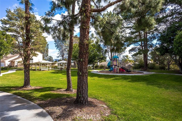 Detail Gallery Image 47 of 48 For 15 Rosewood, Aliso Viejo,  CA 92656 - 3 Beds | 2/1 Baths