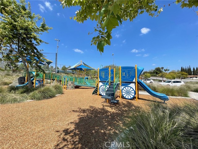 Detail Gallery Image 34 of 43 For 4778 Serrente, Yorba Linda,  CA 92886 - 3 Beds | 2/1 Baths