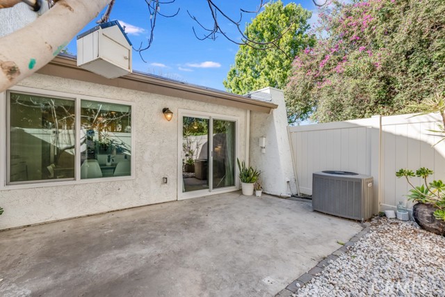 Detail Gallery Image 27 of 36 For 192 Gazania Ct, Thousand Oaks,  CA 91362 - 3 Beds | 2 Baths