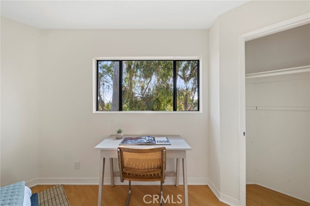 Detail Gallery Image 18 of 32 For 2500 Abbot Kinney Bld #13,  Venice,  CA 90291 - 2 Beds | 2/1 Baths