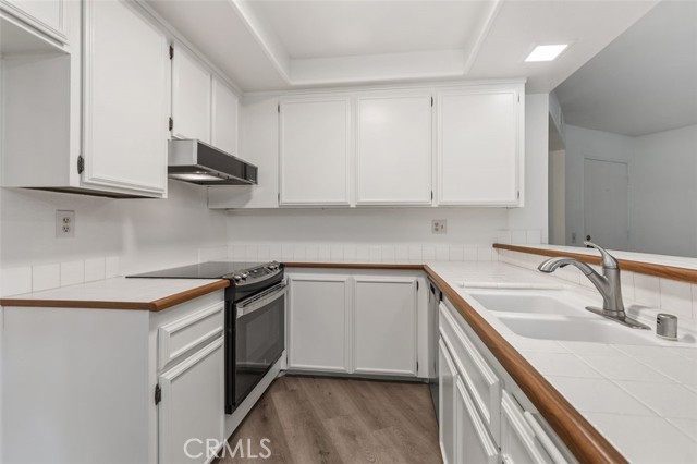 Detail Gallery Image 18 of 50 For 2785 Pine Creek Cir, Fullerton,  CA 92835 - 1 Beds | 1/1 Baths