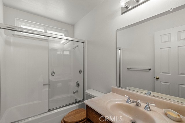 25530 Meadow Mont Street, Valencia CA: https://media.crmls.org/medias/d132c3f8-f171-45dd-abae-44aef0c6cca0.jpg