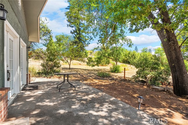 Detail Gallery Image 11 of 67 For 520 Fir St., Paradise,  CA 95969 - 5 Beds | 3/1 Baths
