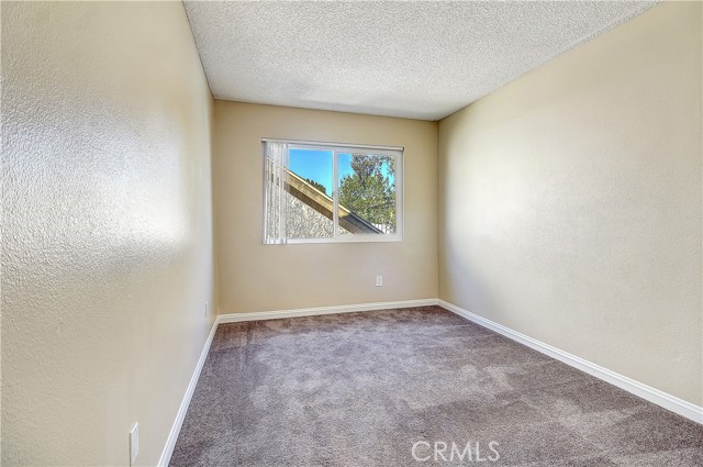 Detail Gallery Image 28 of 36 For 3570 Raven, Lake Elsinore,  CA 92530 - 3 Beds | 2 Baths