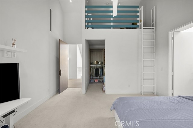 Detail Gallery Image 34 of 53 For 18177 Knoll Hill, Granada Hills,  CA 91344 - 4 Beds | 4/1 Baths