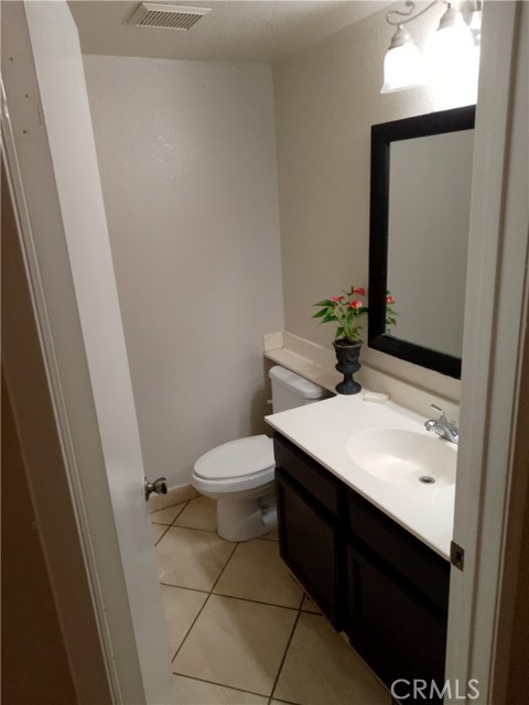 Detail Gallery Image 13 of 35 For 11439 Privet Ct, Fontana,  CA 92337 - 5 Beds | 3/1 Baths