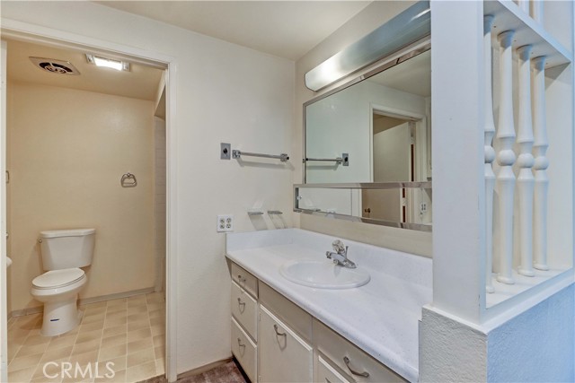 Detail Gallery Image 32 of 56 For 2009 via Mariposa #D,  Laguna Woods,  CA 92637 - 2 Beds | 2 Baths