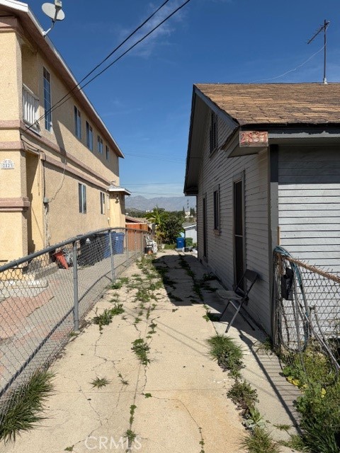 Detail Gallery Image 10 of 12 For 2829 Blanchard, Los Angeles,  CA 90033 - – Beds | – Baths