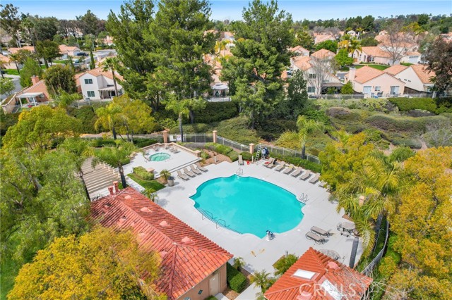 Detail Gallery Image 28 of 38 For 32255 Corte Illora, Temecula,  CA 92592 - 3 Beds | 2 Baths