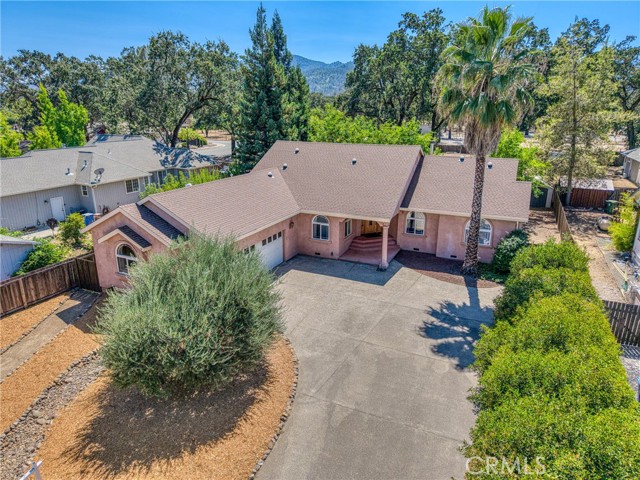 Detail Gallery Image 4 of 51 For 21425 Valley Oak Dr, Middletown,  CA 95461 - 3 Beds | 2/1 Baths