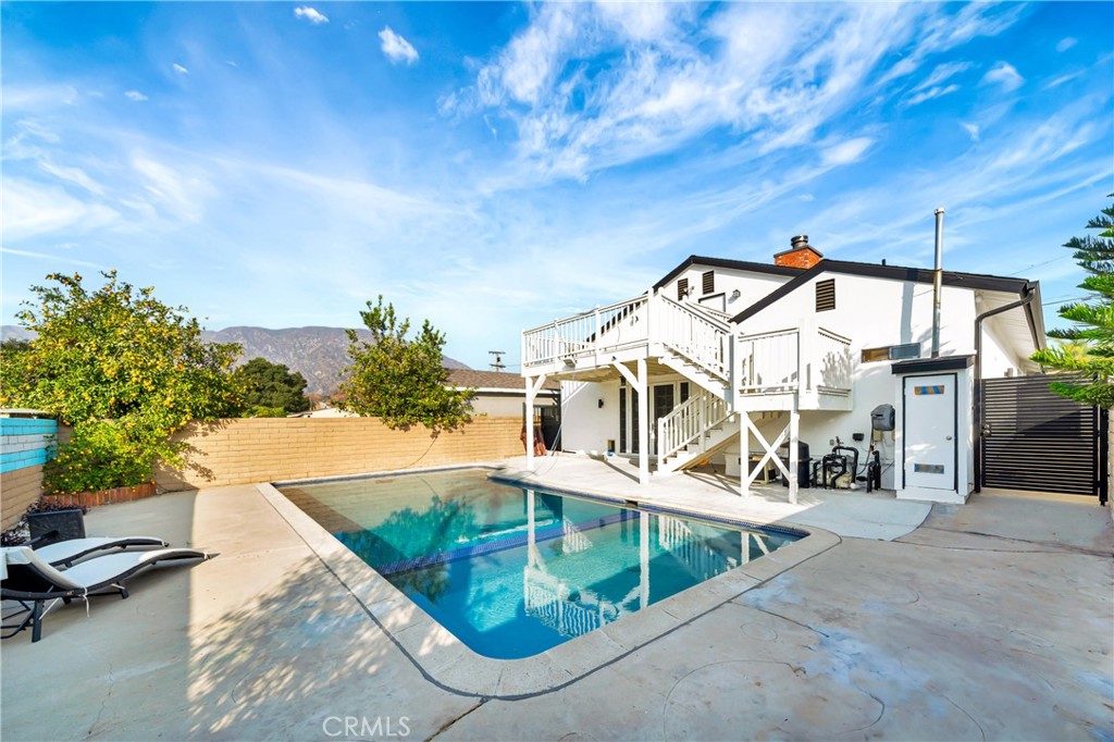 D136B31B 2015 4Cf7 9Bad 0Dedba7E3409 10949 Mcvine Avenue, Sunland, Ca 91040 &Lt;Span Style='BackgroundColor:transparent;Padding:0Px;'&Gt; &Lt;Small&Gt; &Lt;I&Gt; &Lt;/I&Gt; &Lt;/Small&Gt;&Lt;/Span&Gt;