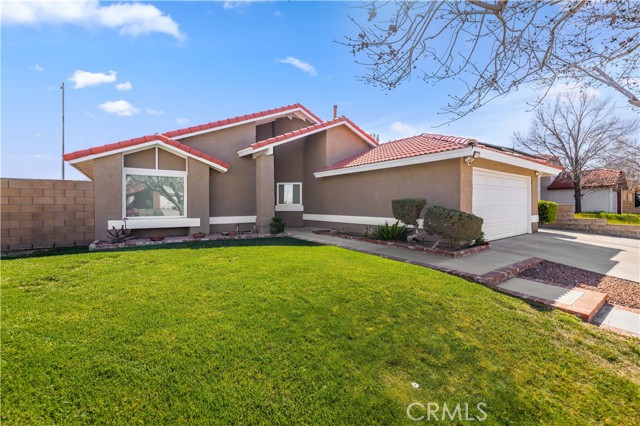 Image 2 for 37140 Waterman Ave, Palmdale, CA 93550