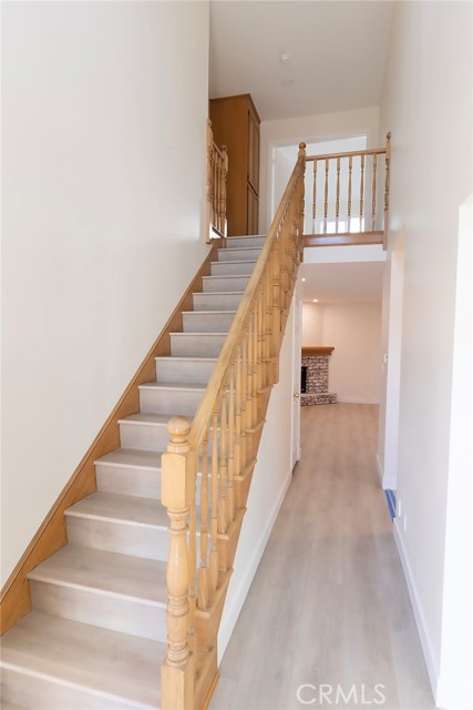 Detail Gallery Image 5 of 35 For 2215 Marshallfield Ln a,  Redondo Beach,  CA 90278 - 3 Beds | 2/1 Baths