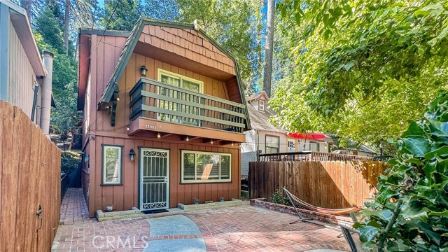 Detail Gallery Image 1 of 33 For 22903 Waters Dr, Crestline,  CA 92325 - 2 Beds | 2 Baths