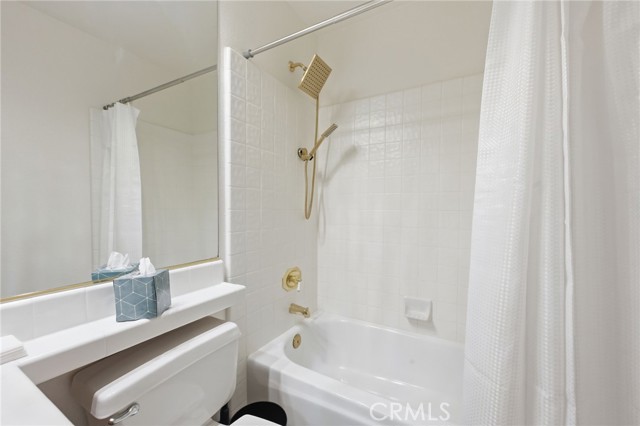 Detail Gallery Image 8 of 59 For 31772 Corte Rosario, Temecula,  CA 92592 - 5 Beds | 3 Baths