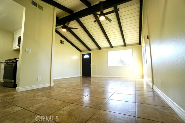 Detail Gallery Image 5 of 32 For 3400 Glasgow Cir, Riverside,  CA 92503 - 3 Beds | 2 Baths