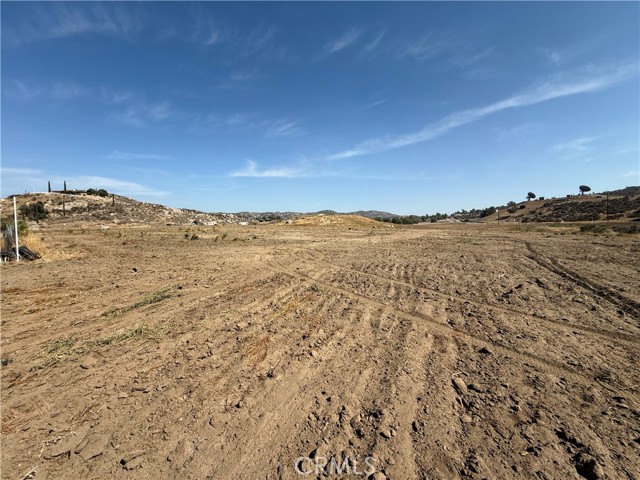 25 Juniper flats road, Nuevo CA: https://media.crmls.org/medias/d139503b-faee-405c-be64-df7599e6d7ac.jpg
