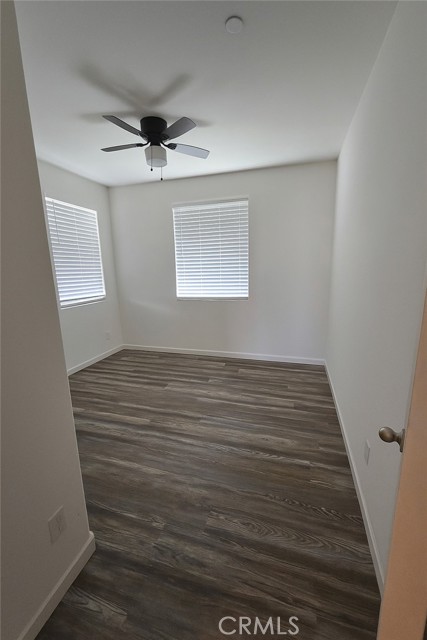 Detail Gallery Image 5 of 6 For 39225 Aristida St, Temecula,  CA 92591 - 4 Beds | 3 Baths