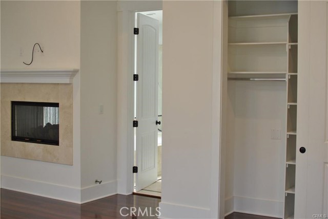 Detail Gallery Image 55 of 75 For 804 N Irena Ave #B,  Redondo Beach,  CA 90277 - 3 Beds | 2/1 Baths