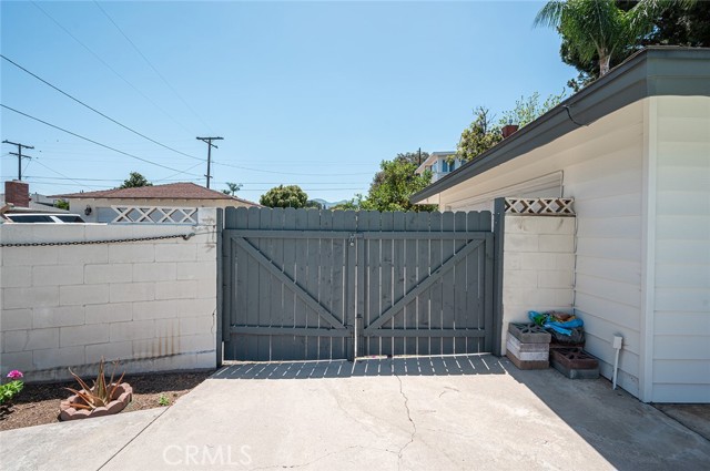 Detail Gallery Image 31 of 48 For 1831 S Main St, Corona,  CA 92882 - 3 Beds | 2 Baths
