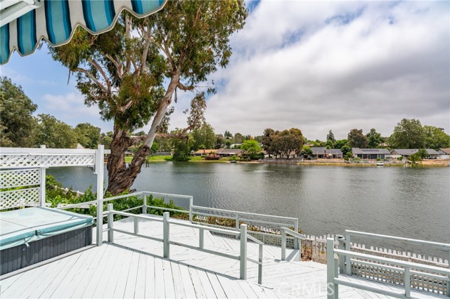 42768 Santa Suzanne Place, Temecula CA: https://media.crmls.org/medias/d13a9cf0-b3c1-40ec-892f-33ff5bda90ae.jpg