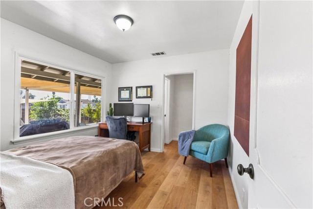 Detail Gallery Image 15 of 19 For 2200 Central Ave, Fullerton,  CA 92831 - 3 Beds | 1/1 Baths