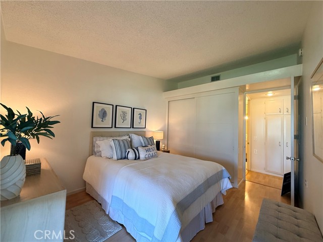 Detail Gallery Image 27 of 37 For 13410 Saint Andrew's Dr 70e,  Seal Beach,  CA 90740 - 2 Beds | 1 Baths
