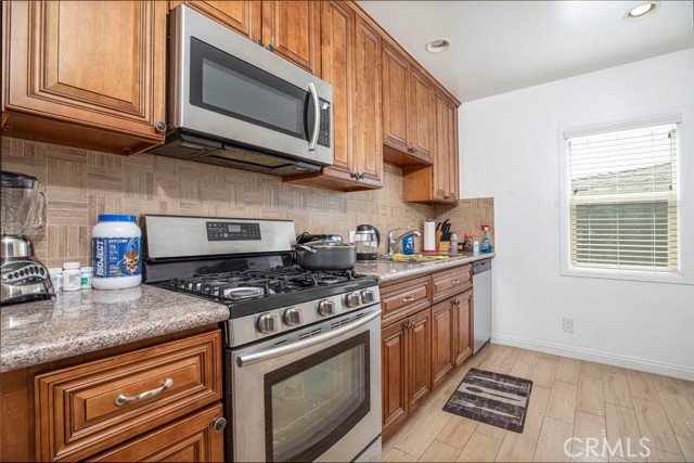 Detail Gallery Image 12 of 19 For 7630 Day St, Tujunga,  CA 91042 - 2 Beds | 1 Baths