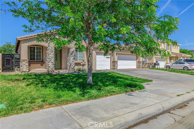 43839 58th W Street, Lancaster CA: https://media.crmls.org/medias/d13bb244-9555-42ae-b5da-d0907fbe10d8.jpg