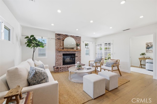 2720 Spreckels Lane, Redondo Beach, California 90278, 3 Bedrooms Bedrooms, ,1 BathroomBathrooms,Residential,For Sale,Spreckels,SB26087199