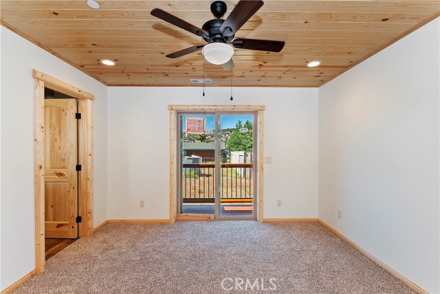 Detail Gallery Image 15 of 32 For 878 Fir Ln, Big Bear City,  CA 92314 - 3 Beds | 2 Baths