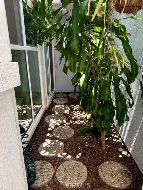 Detail Gallery Image 17 of 21 For 445 Camino San Clemente, San Clemente,  CA 92672 - 2 Beds | 2 Baths