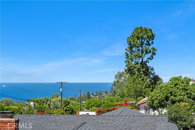 28855 Cedarbluff Drive, Rancho Palos Verdes CA: https://media.crmls.org/medias/d13c804b-f4fc-46c7-999f-bebf62954036.jpg