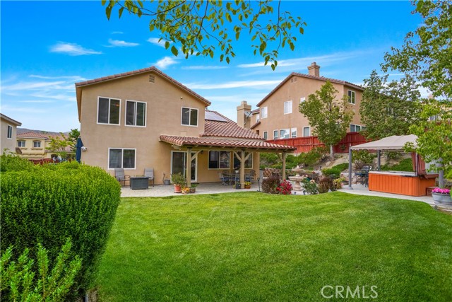 17334 Sierra Sunrise Lane, Canyon Country CA: https://media.crmls.org/medias/d13f80c8-ab4a-4b23-9017-c222d525984e.jpg