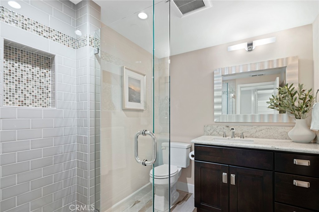 MLS #OC24161180 img 4