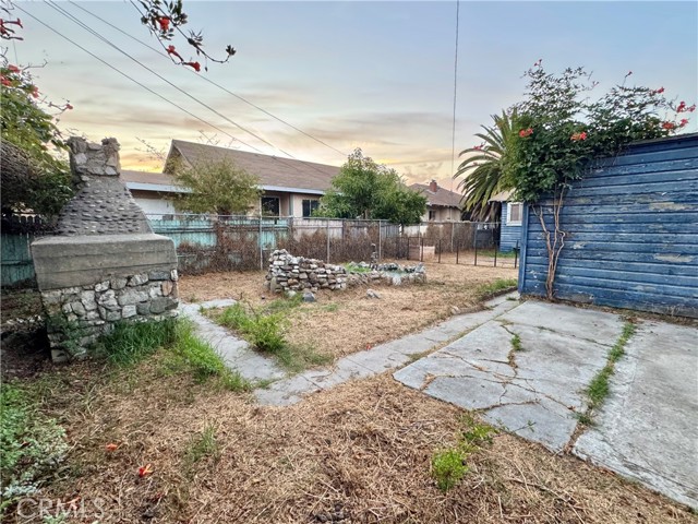 Detail Gallery Image 17 of 17 For 214 E 56th St, Los Angeles,  CA 90011 - 2 Beds | 1 Baths