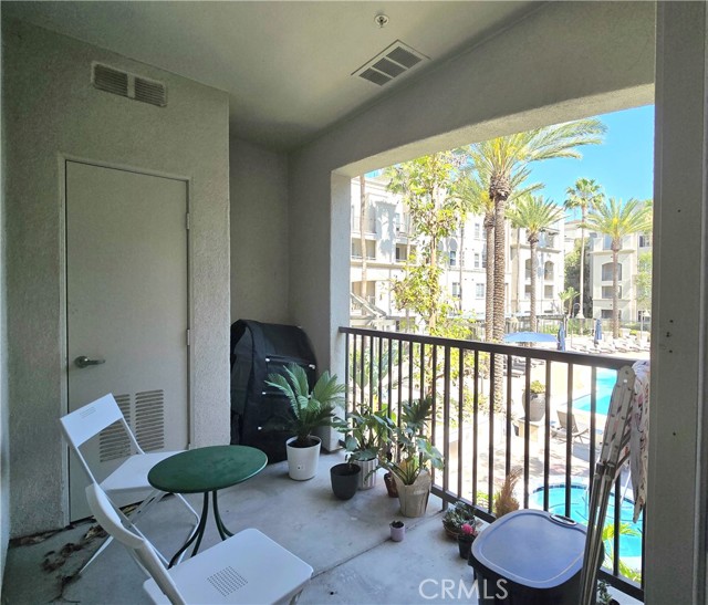 Detail Gallery Image 12 of 17 For 2225 Scholarship, Irvine,  CA 92612 - 2 Beds | 2 Baths