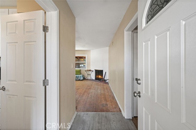 Detail Gallery Image 27 of 73 For 7057 Babcock Ave, North Hollywood,  CA 91605 - 3 Beds | 2 Baths