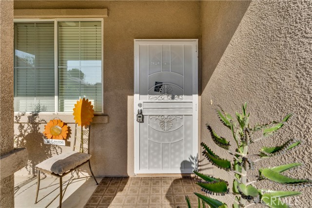 1335 Exeter Court, San Jacinto CA: https://media.crmls.org/medias/d1434696-8d27-43e0-b7ce-b9911a17c73d.jpg
