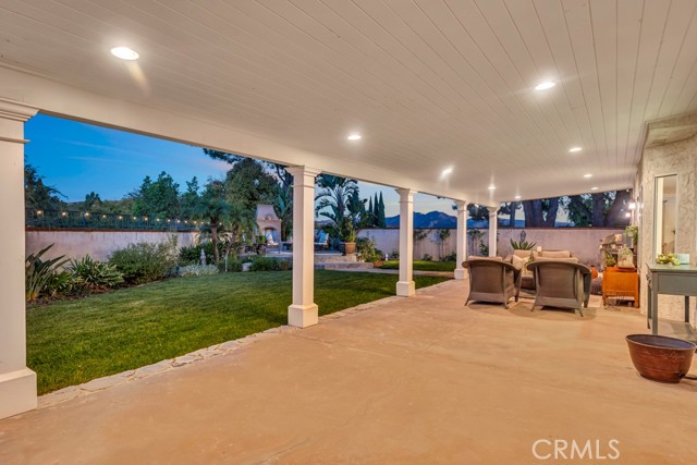 Detail Gallery Image 43 of 64 For 1799 Roulette Cir, Thousand Oaks,  CA 91362 - 5 Beds | 4 Baths