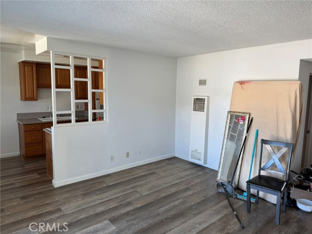 Image 20 of 37 For 9025 Mills Avenue