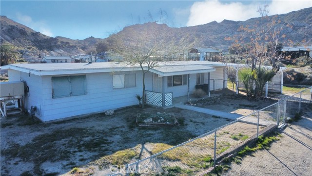 Detail Gallery Image 3 of 16 For 13621 Cedar St, Trona,  CA 93562 - 3 Beds | 1 Baths