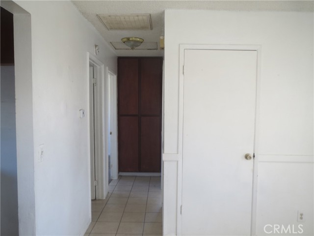 Detail Gallery Image 3 of 4 For 20316 Rimrock #3,  Apple Valley,  CA 92307 - 2 Beds | 1 Baths