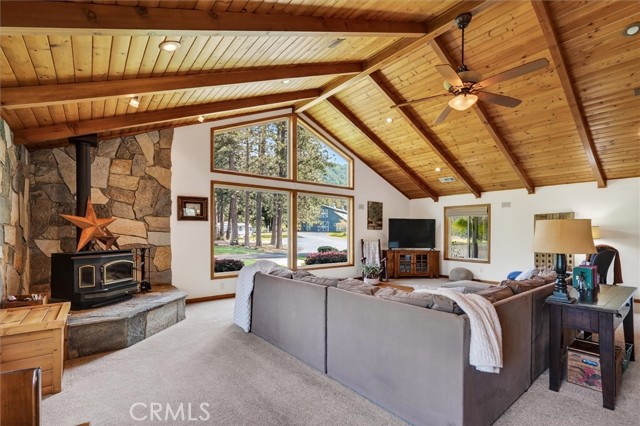 Detail Gallery Image 14 of 56 For 5564 Parker, Mariposa,  CA 95338 - 3 Beds | 2/1 Baths