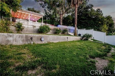 1440 Holbrook Street, Eagle Rock CA: https://media.crmls.org/medias/d1450858-1ddd-4176-81b7-8fc8574f095e.jpg